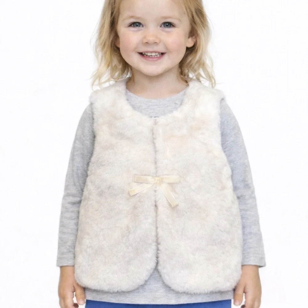 OshKosh B'gosh Faux Fur Vest Toddler Girl Size 3T
